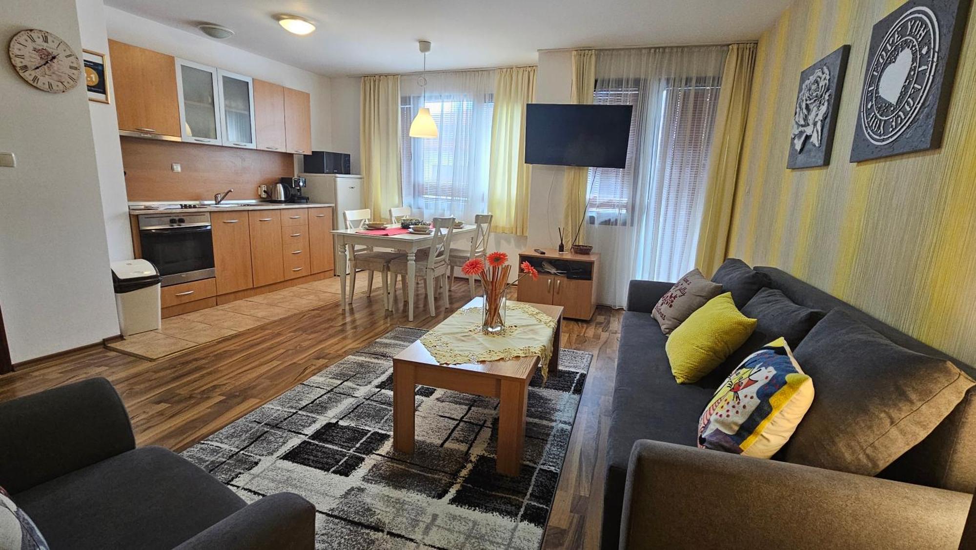 בנסקו Ramada 2 Boutique Apartment Near Ski Road מראה חיצוני תמונה